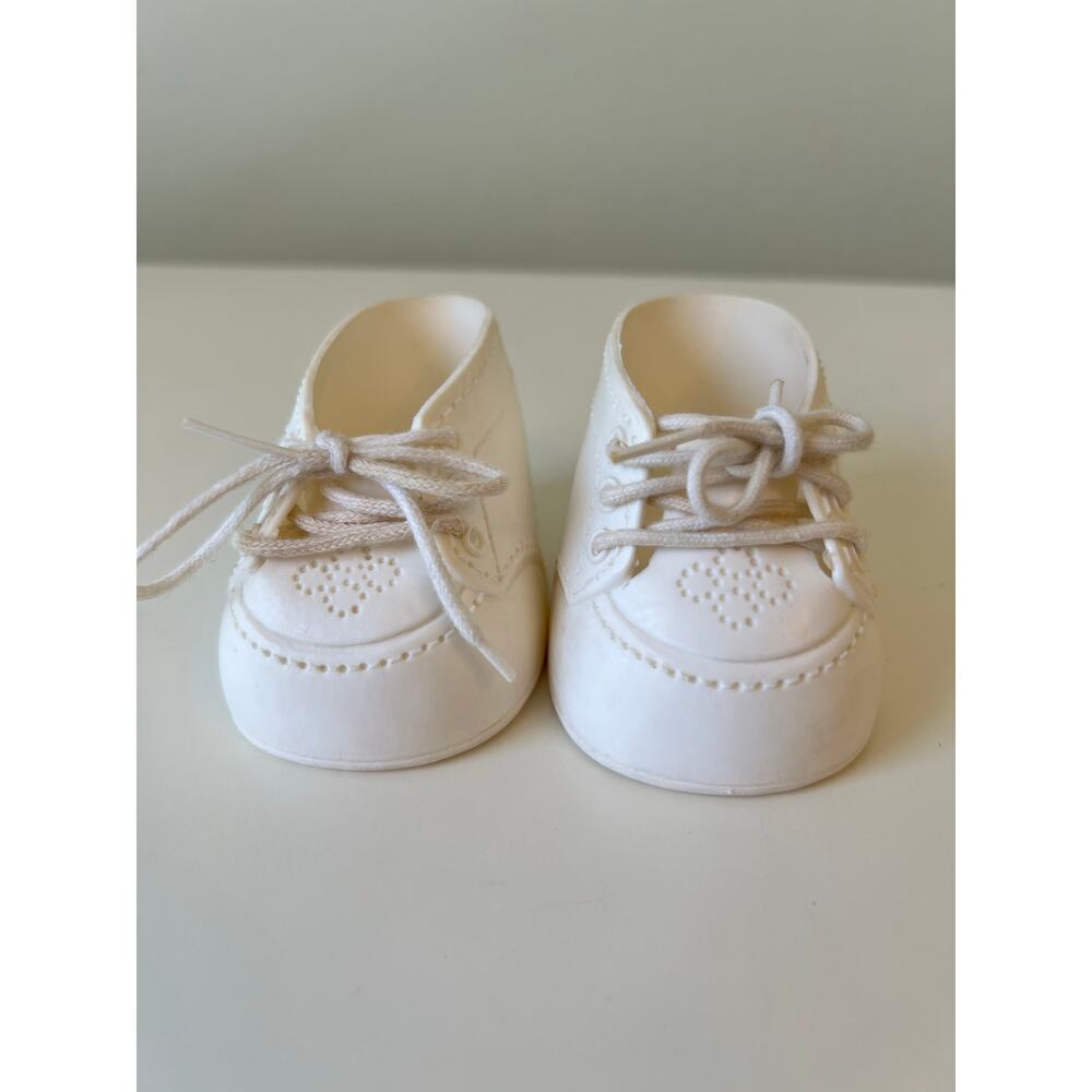 Cabbage Patch Kid Vintage White Lace Up Sneakers
